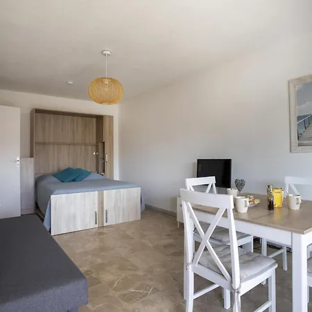 Provencal By Interhome *