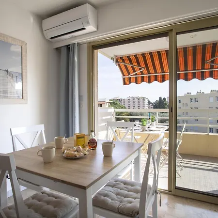 Provencal By Interhome Lejlighed